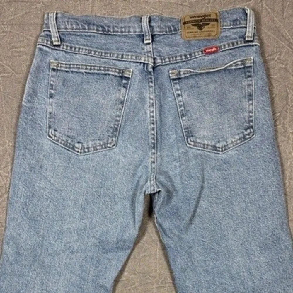 Wrangler Premium Quality Mens Light Wash Straight Leg Denim Jeans‎ 30x27